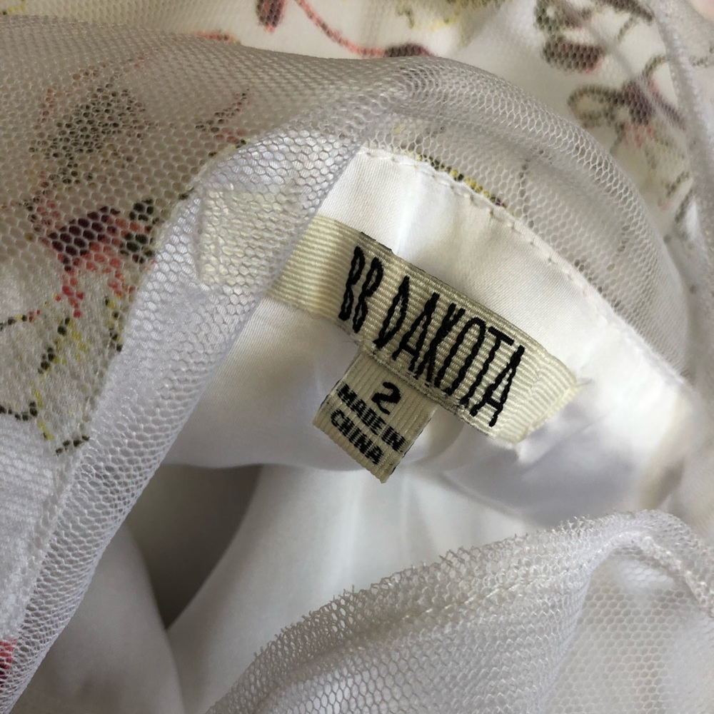 BB Dakota Floral Mesh Detail Dress - Picture 4 of 5